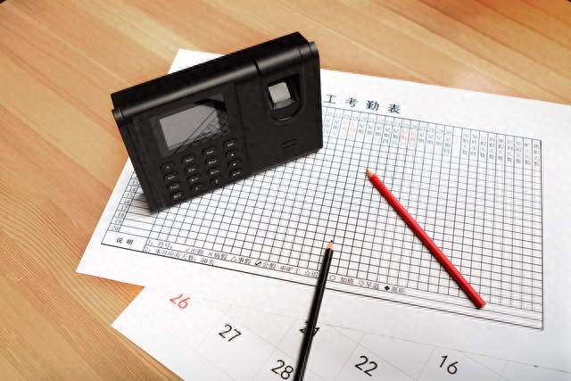 钉钉考勤设置排班怎么更改